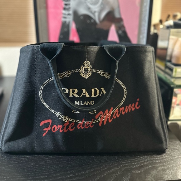 ❌Prada Canopa large tote❌ - Picture 1 of 8